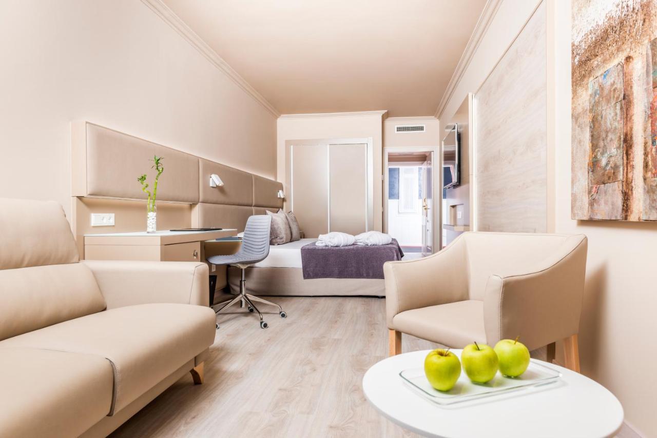 Hotel Salles Pere Iv